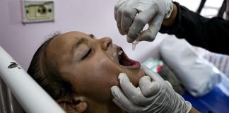 Gaza Begins Polio Vaccination Campaign Amid Ongoing Conflict Gaza Vaccination